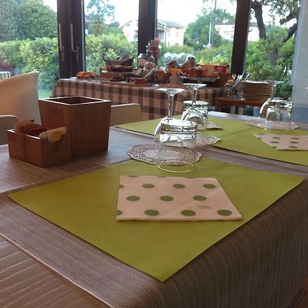 Albergo Ai Sapori San Daniele del Friuli Luaran gambar
