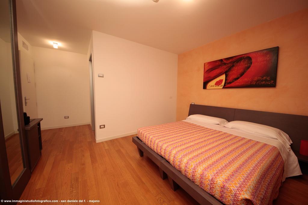 Albergo Ai Sapori San Daniele del Friuli Luaran gambar